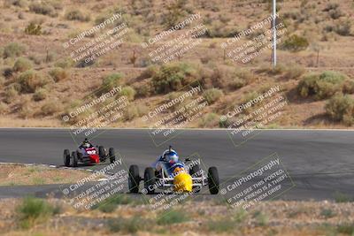 media/Jun-01-2025-CalClub SCCA (Sun) [[eae223c5dd]]/Group 3/Qualifying/